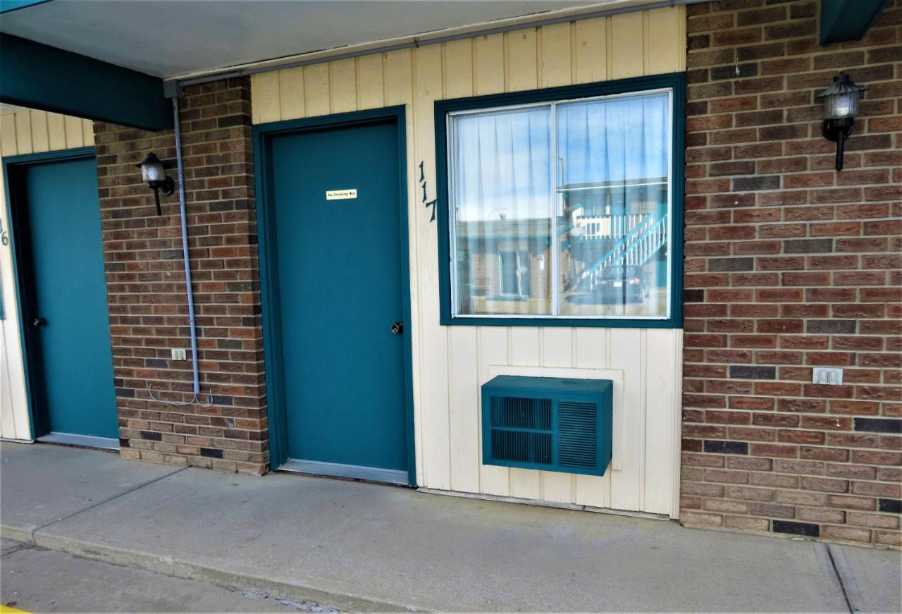 RANCHLAND Inn Nanton Exterior foto